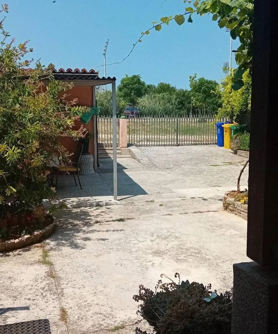 Sweet Apartment With Free Parking Πούλα 0*,  Κροατία